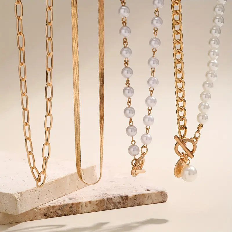 Ottavia Gold Pearl Necklace
