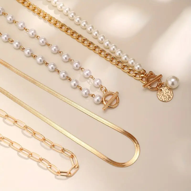 Ottavia Gold Pearl Necklace