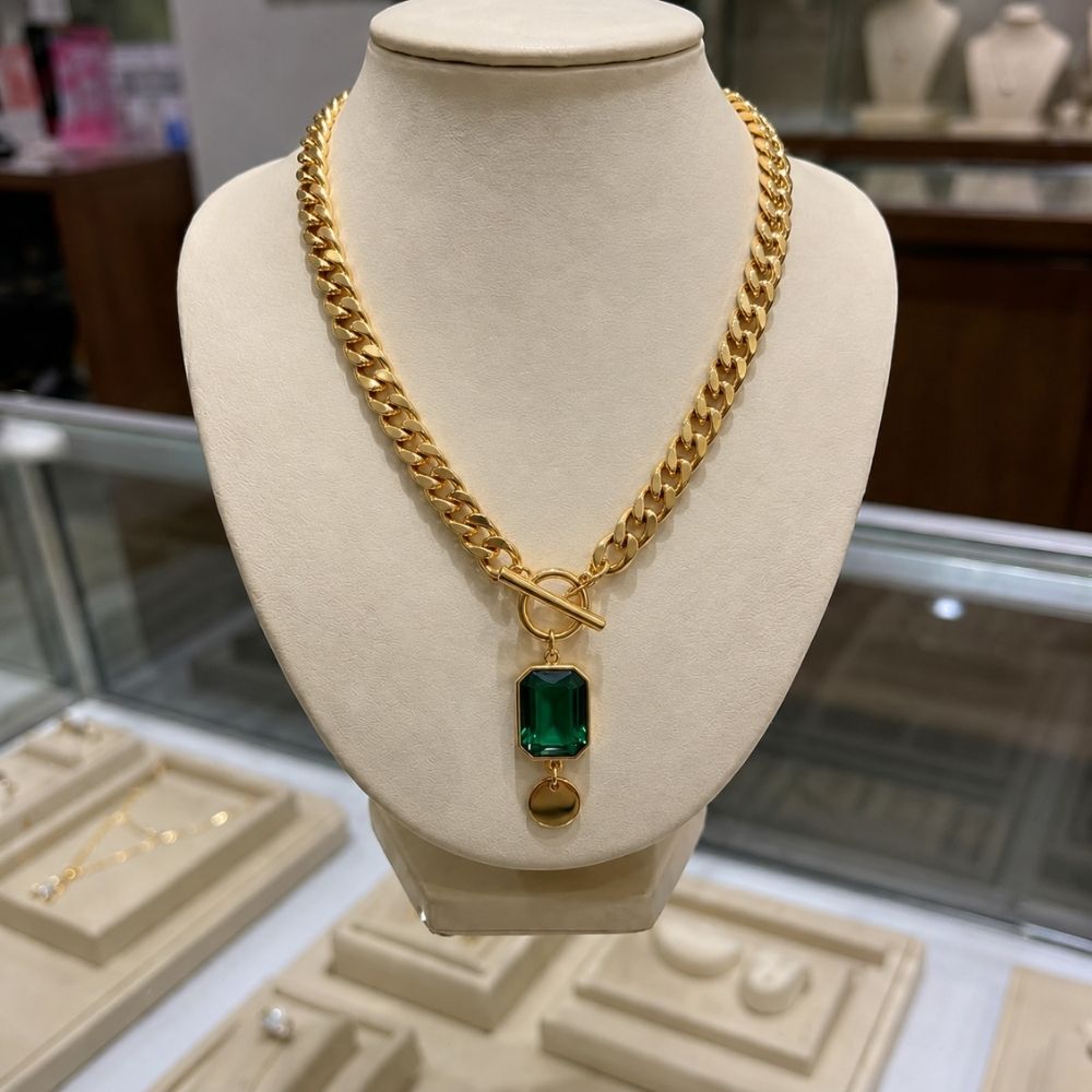 Emerald Pendant Necklace