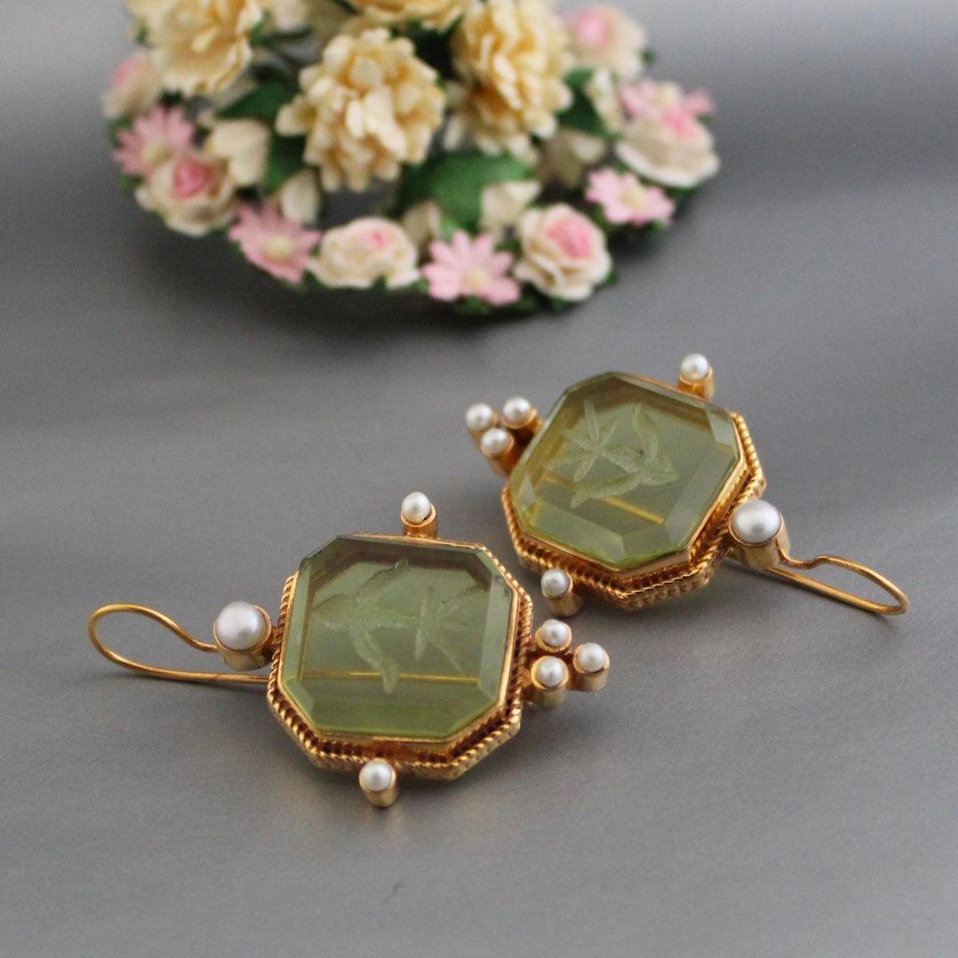 Ines Vintage Pearl Earrings