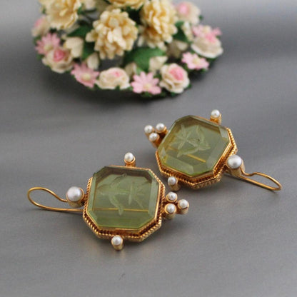 Ines Vintage Pearl Earrings