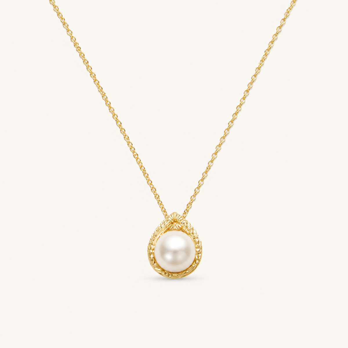 Dorotea Pearl Drop Necklace