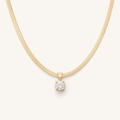 Daphne Gold Pendant Necklace
