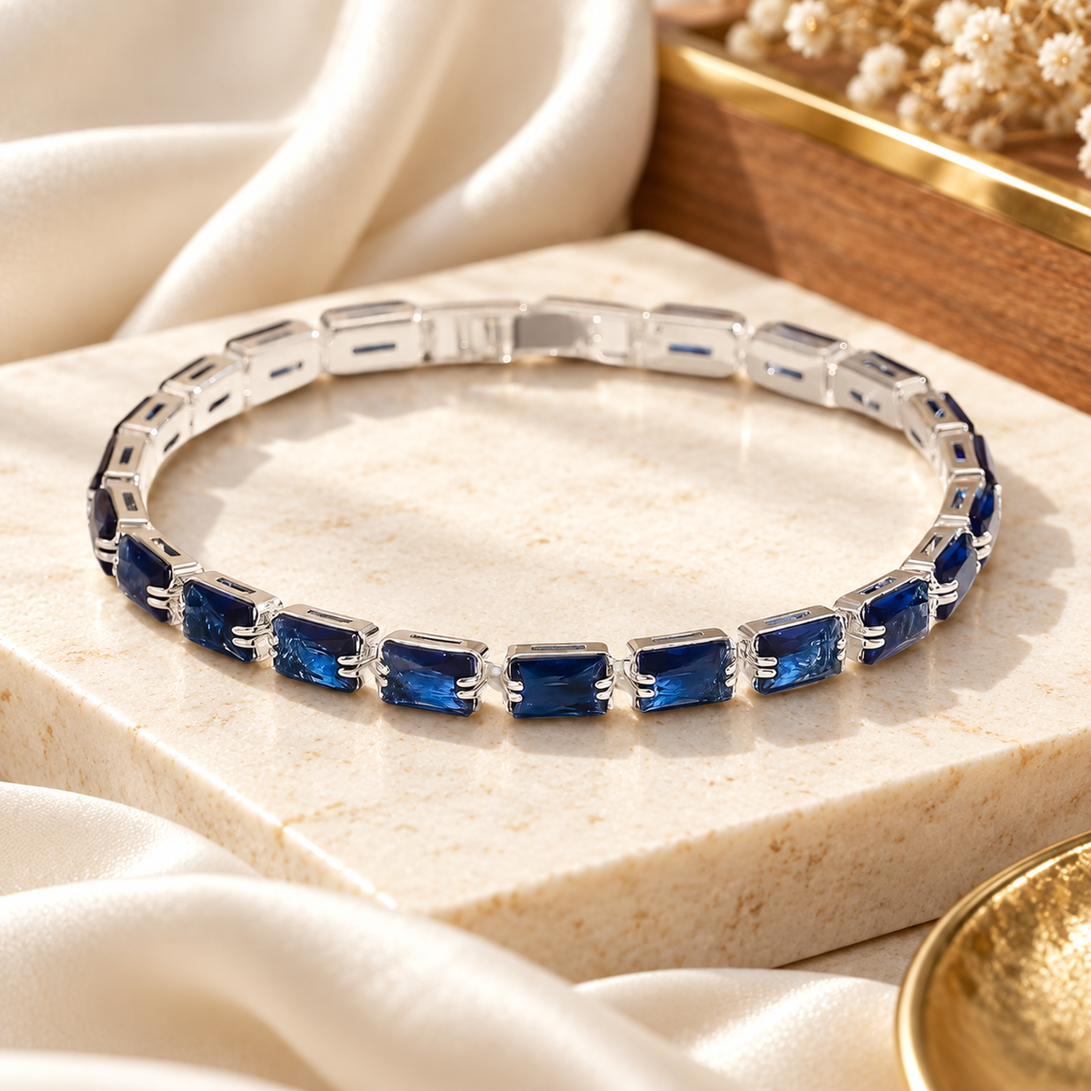 Mireda White Gold Sapphire Bracelet