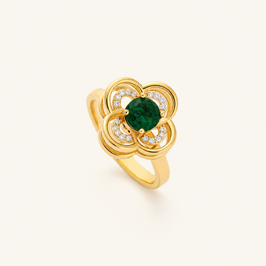 Lilou Gold Emerald Halo Ring