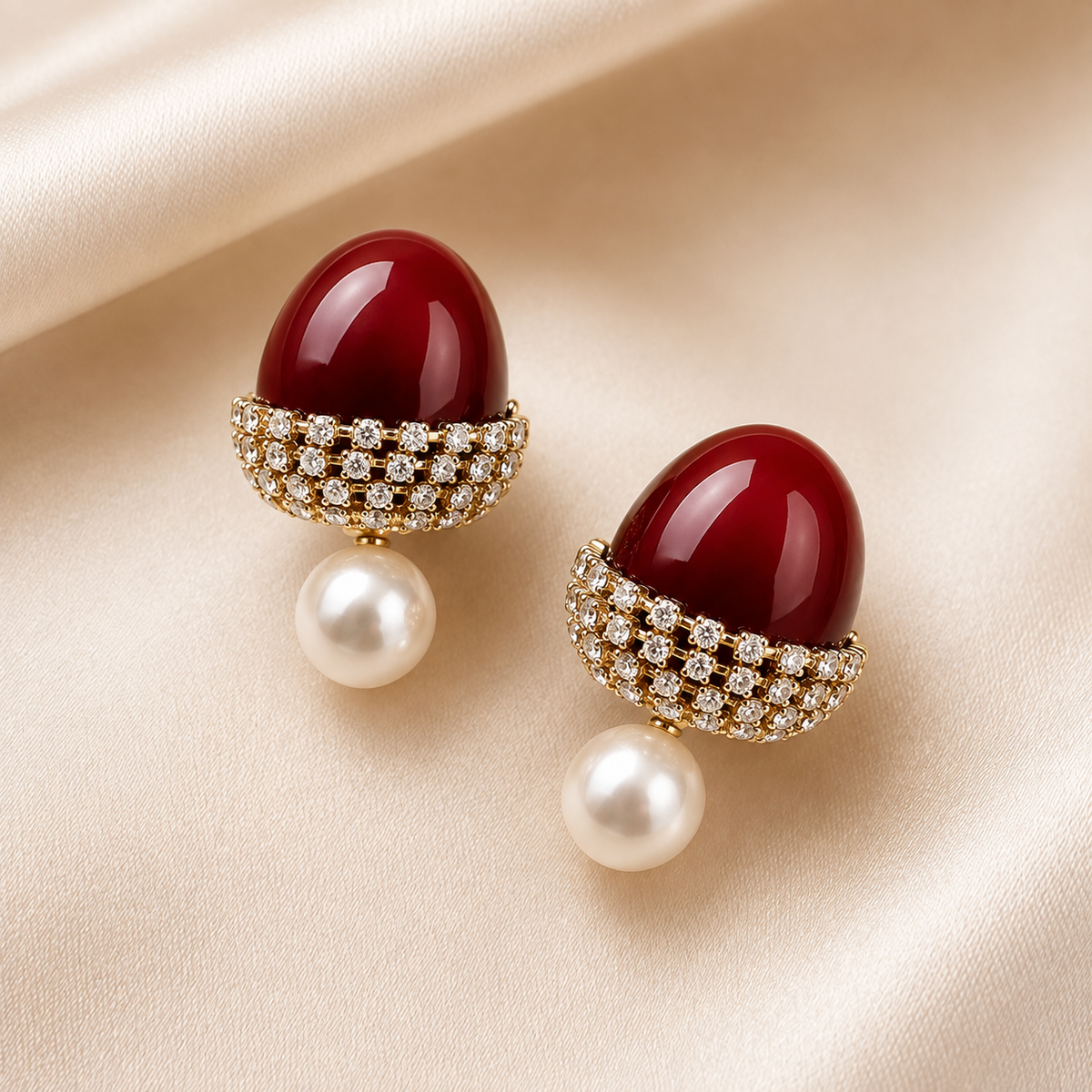 Ilse Gold Pearl Earrings