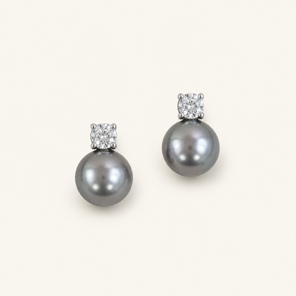 Flora White Gold Pearl Earrings