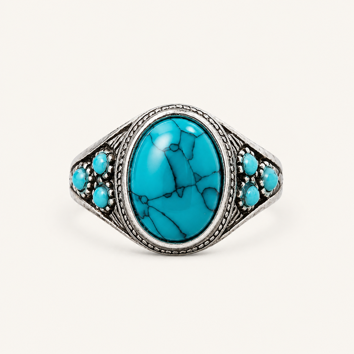 Antonia White Gold Ring