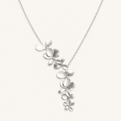 Beatrice Silver Flower Necklace