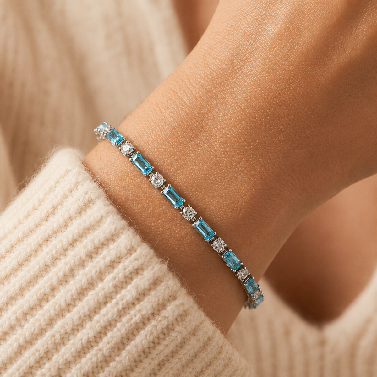Lucinda White Gold Bracelet