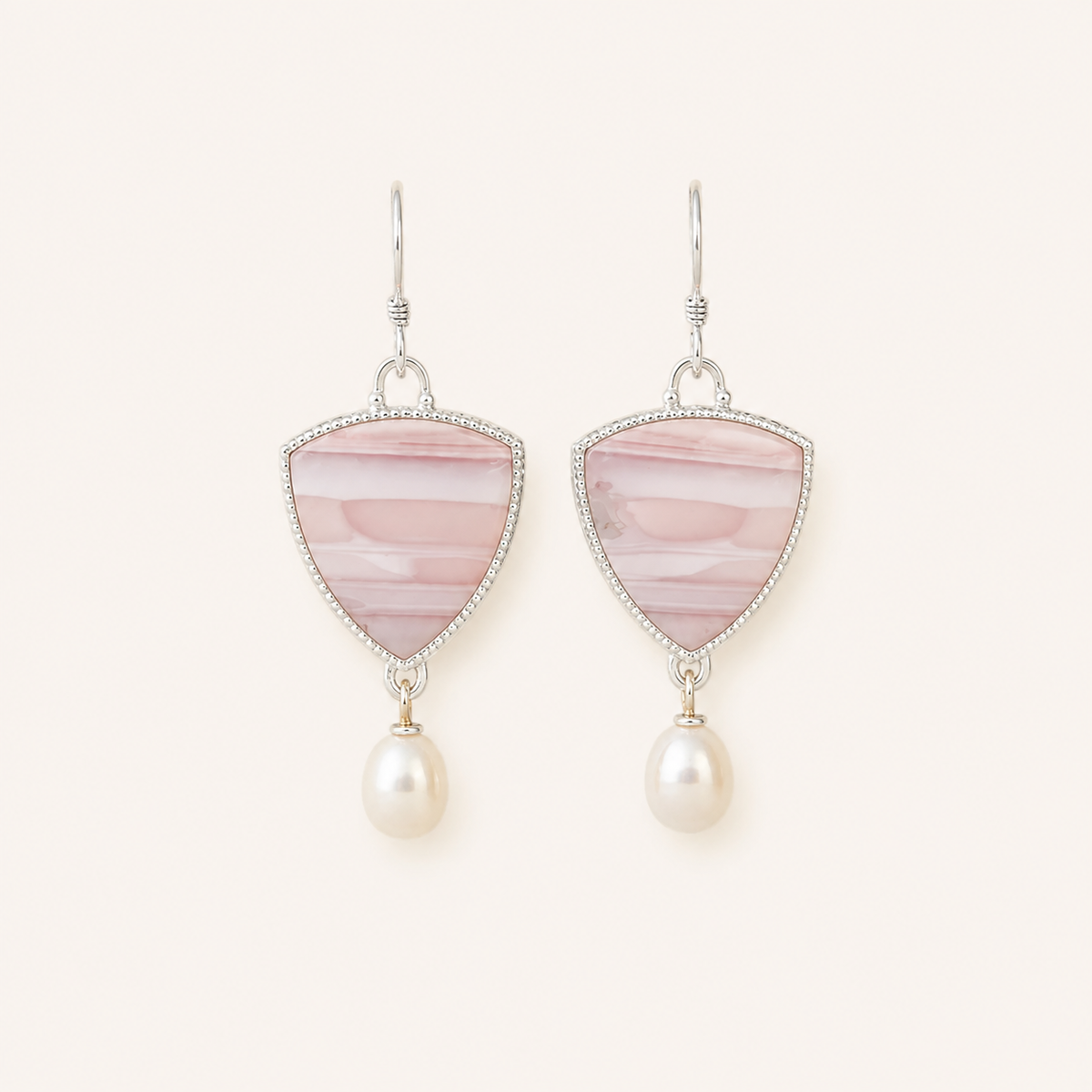 Noor Vintage Pearl Earrings