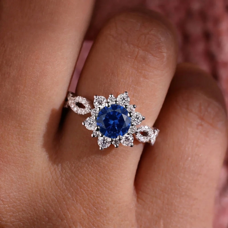 Filomena White Gold Sapphire Ring