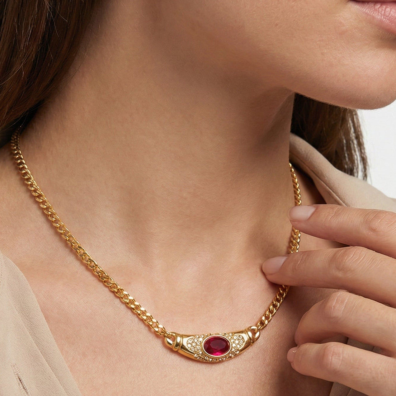 VINTAGE ISABELLA NECKLACE