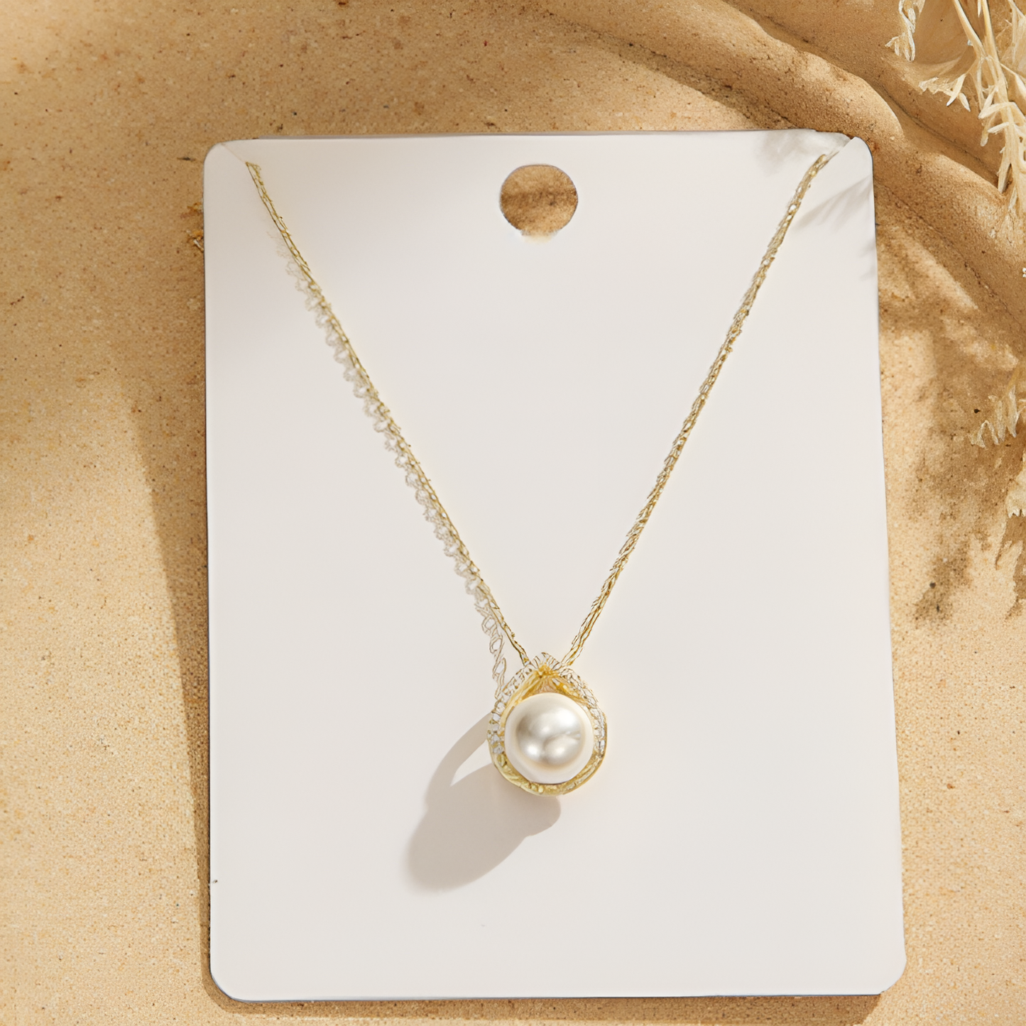 Dorotea Pearl Drop Necklace