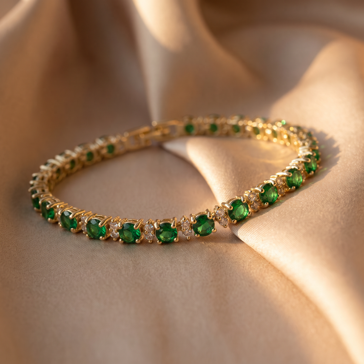 Halle Gold Emerald Bracelet - lifestyle