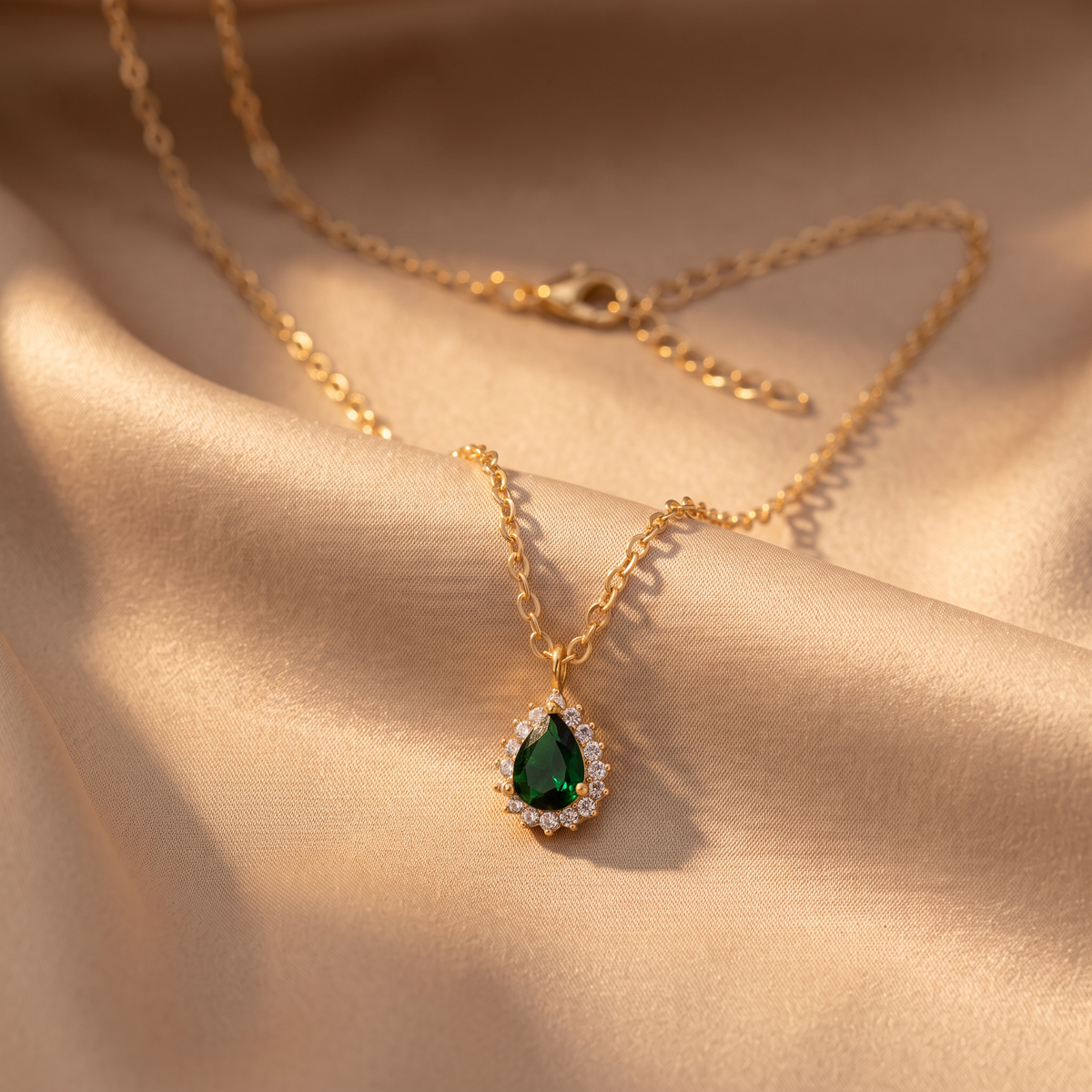 Elin Gold Emerald Necklace - lifestyle