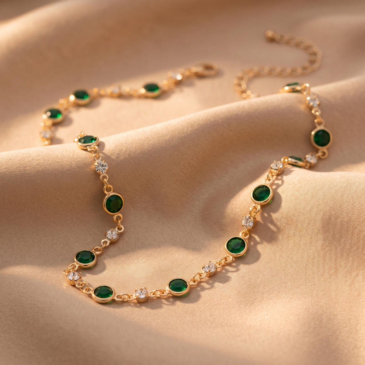 Elira Gold Necklace - lifestyle
