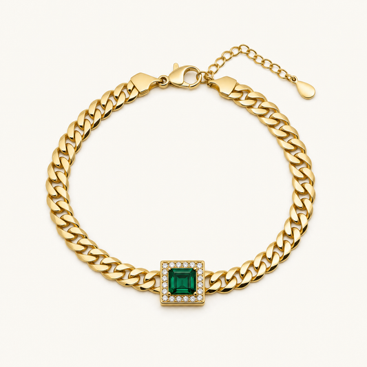 Orielle Gold Bracelet - studio