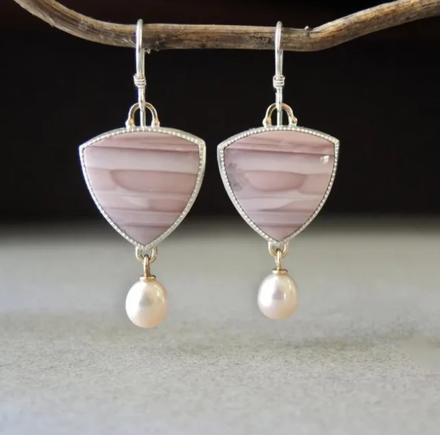 Noor Vintage Pearl Earrings