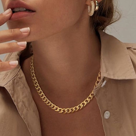 Classic Curb Necklace